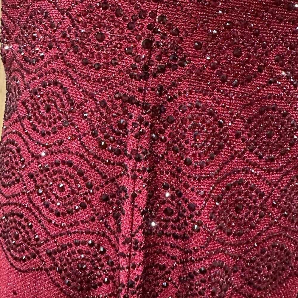 St. John Couture Rare Strapless Crystal Gown Dark Ruby Size 8 NWT - Picture 8 of 16